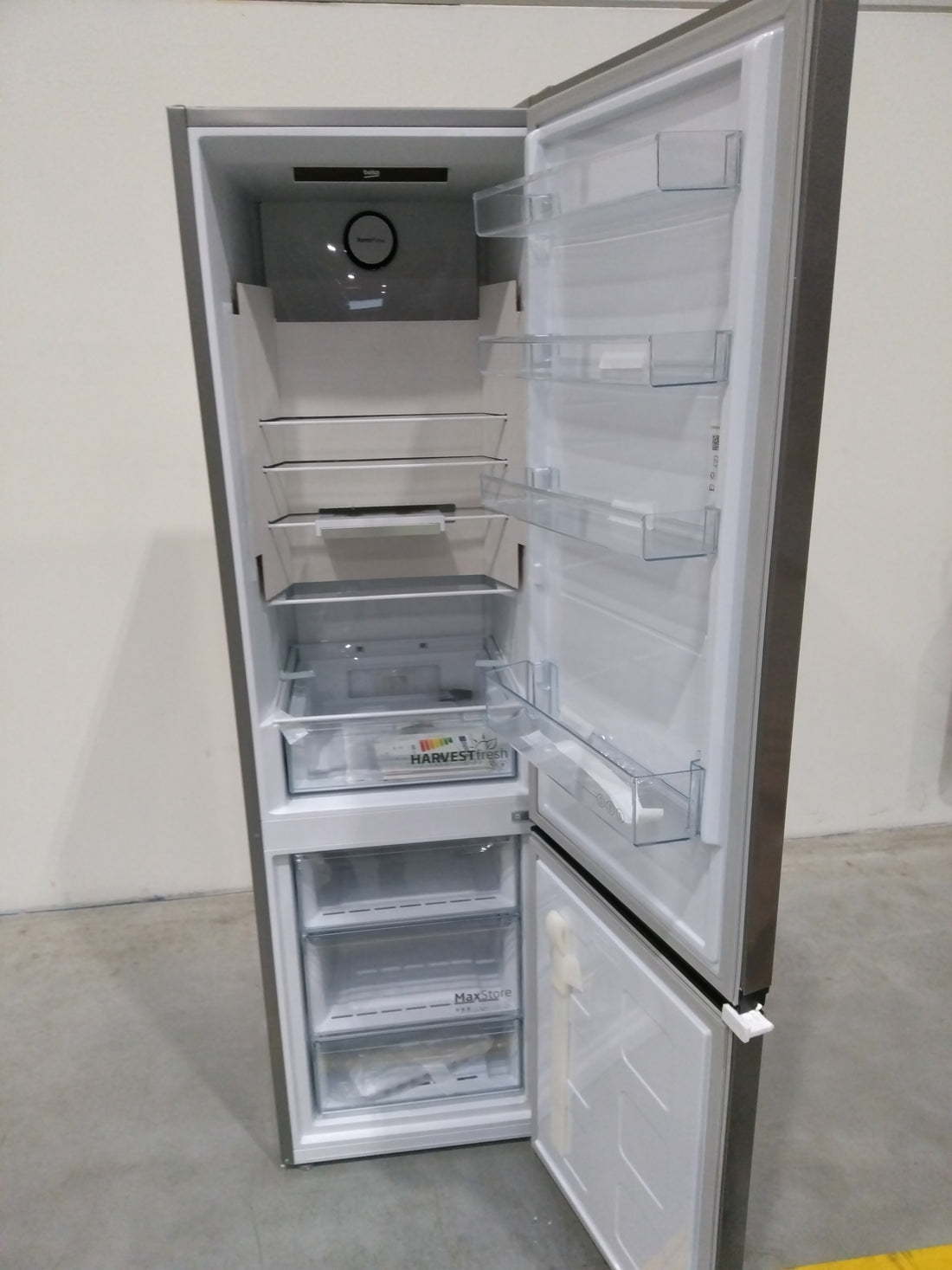 Réfrigérateur Avec Congélateur 355 L Reconditionné BEKO B5RCNE405HXB : détails