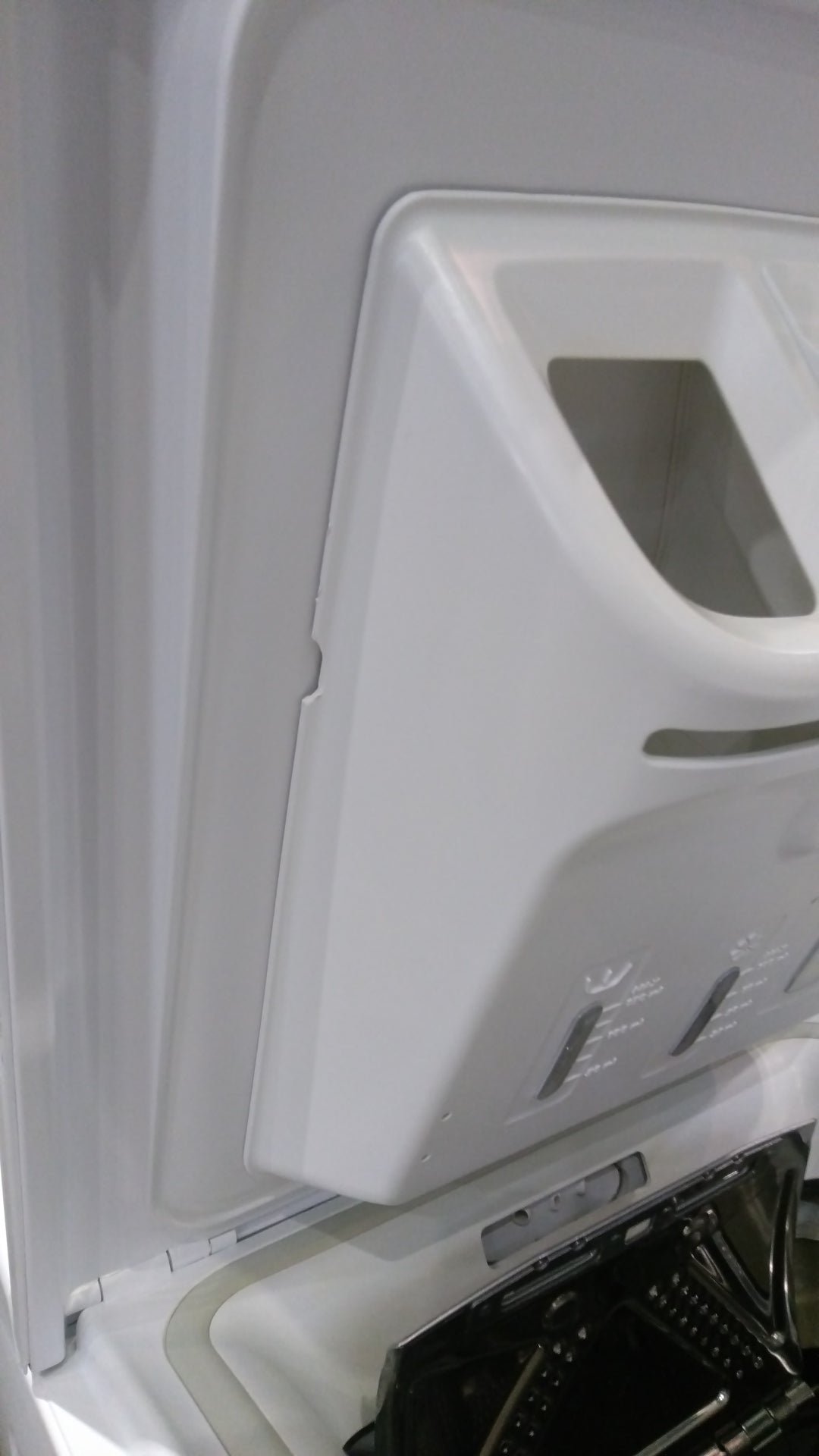 Lave-linge top 6 kg Reconditionné WHIRLPOOL AWE-6235