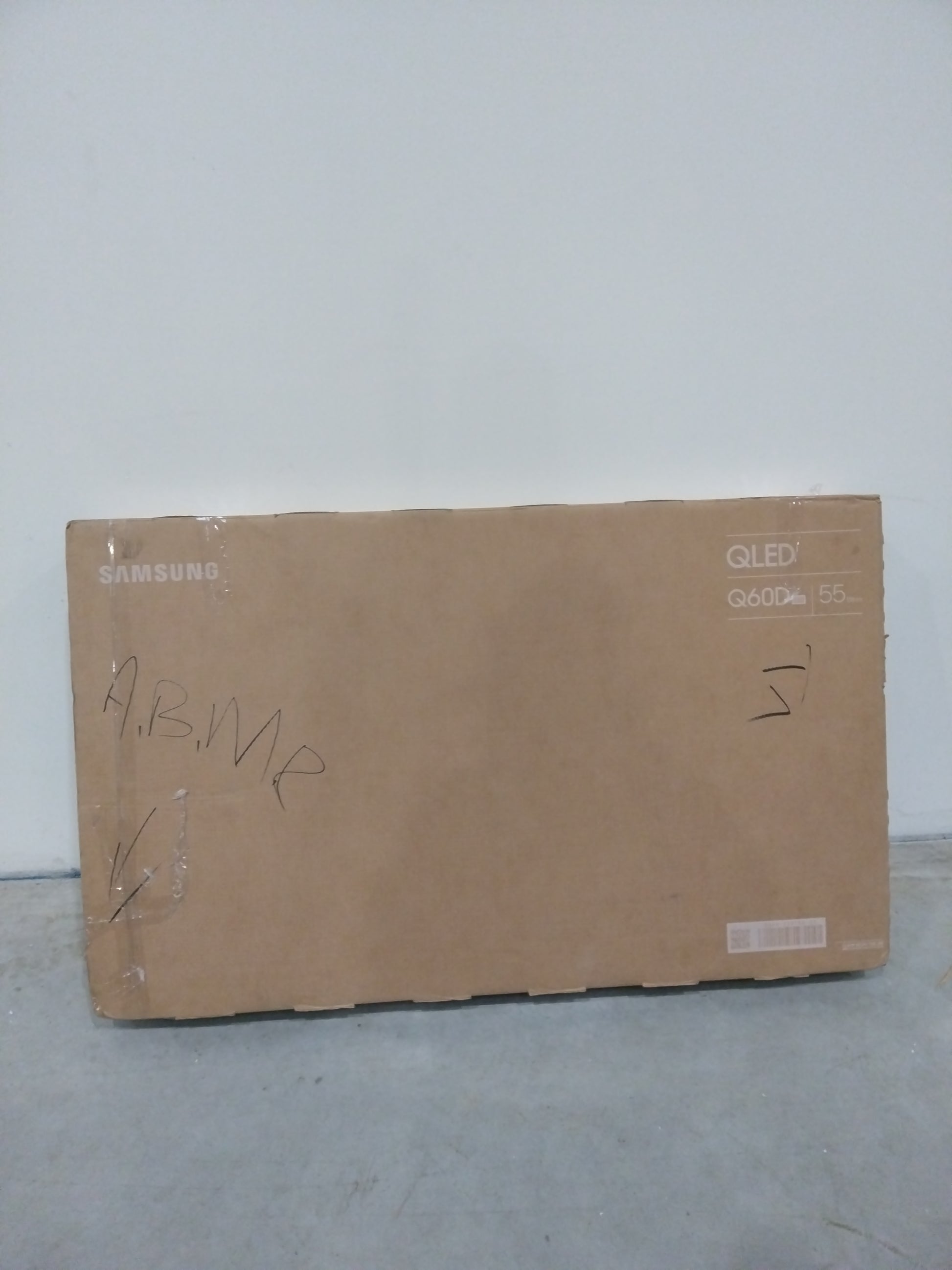 Téléviseur LED Reconditionné SAMSUNG TQ55Q64D 139 cm (55")