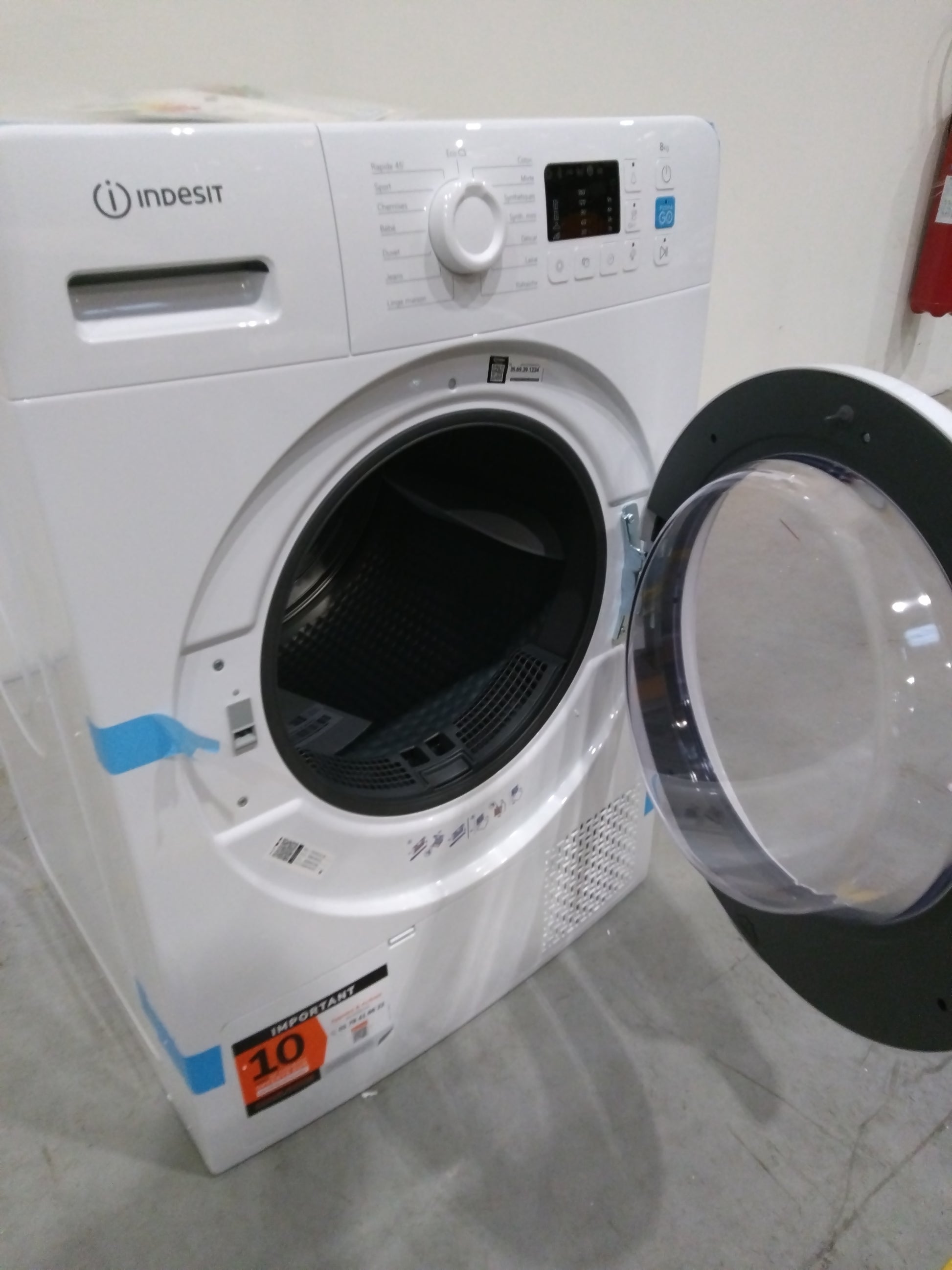 Seche-linge pompe à chaleur 8 kg Reconditionné INDESIT YTNM1081FR