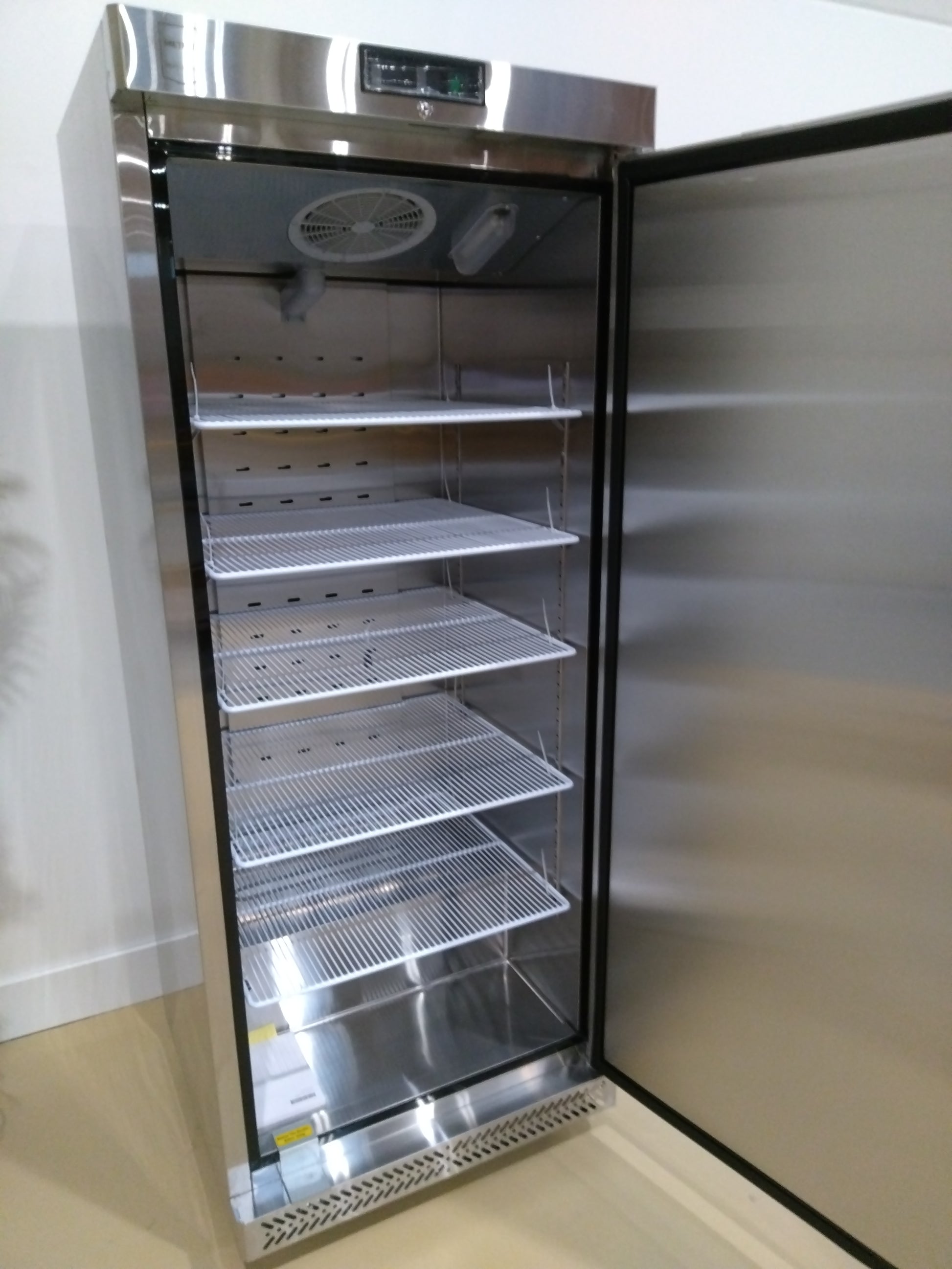 Réfrigérateur Une Porte 380 L Reconditionné METRO GRE6600S