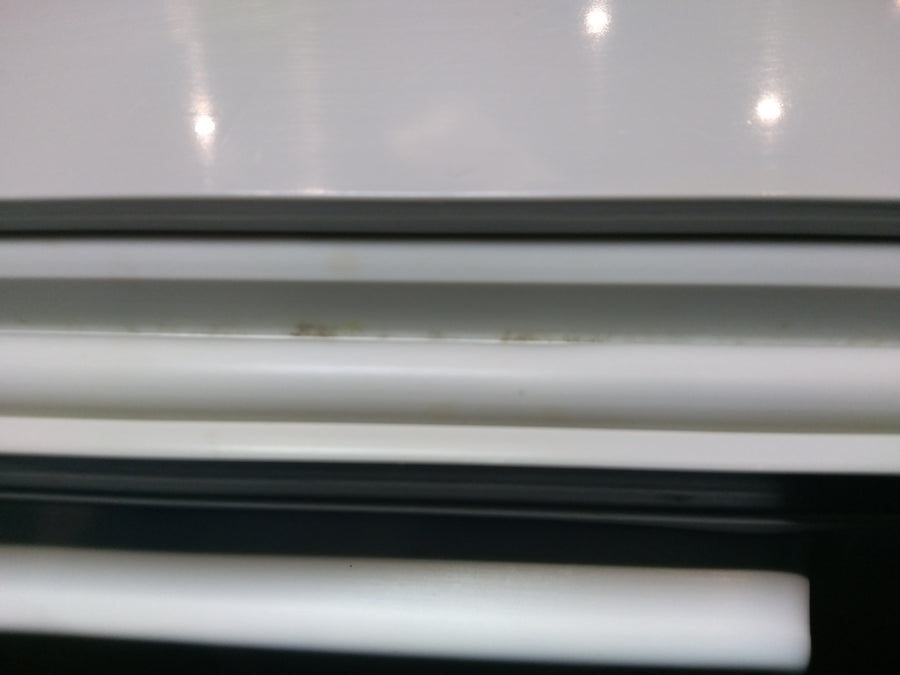 Réfrigérateur Avec Congélateur 244 L Reconditionné HISENSE RB324D4WG1