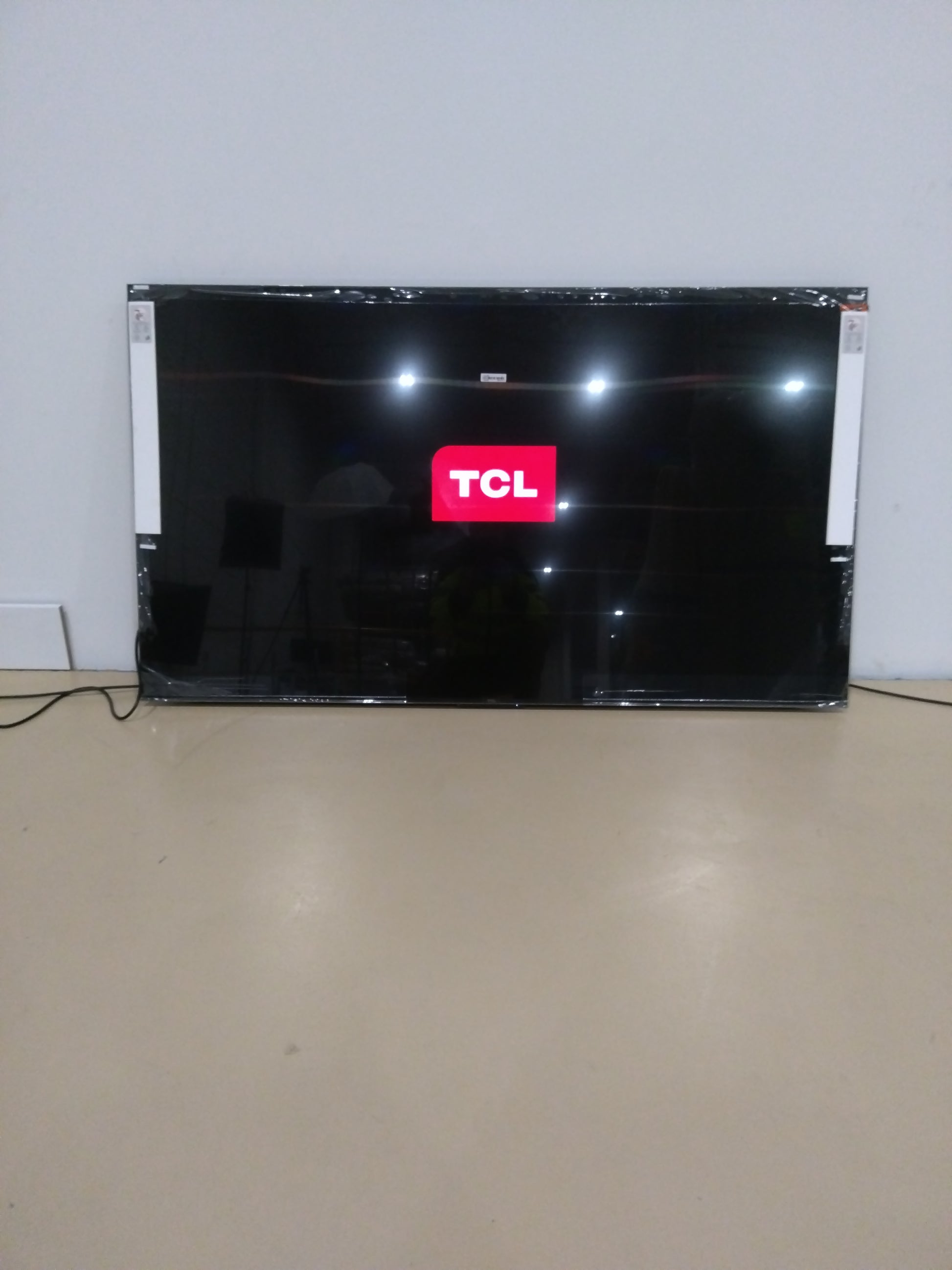Téléviseur LED 65 pouces Reconditionné TCL 65C803 164 cm (65")