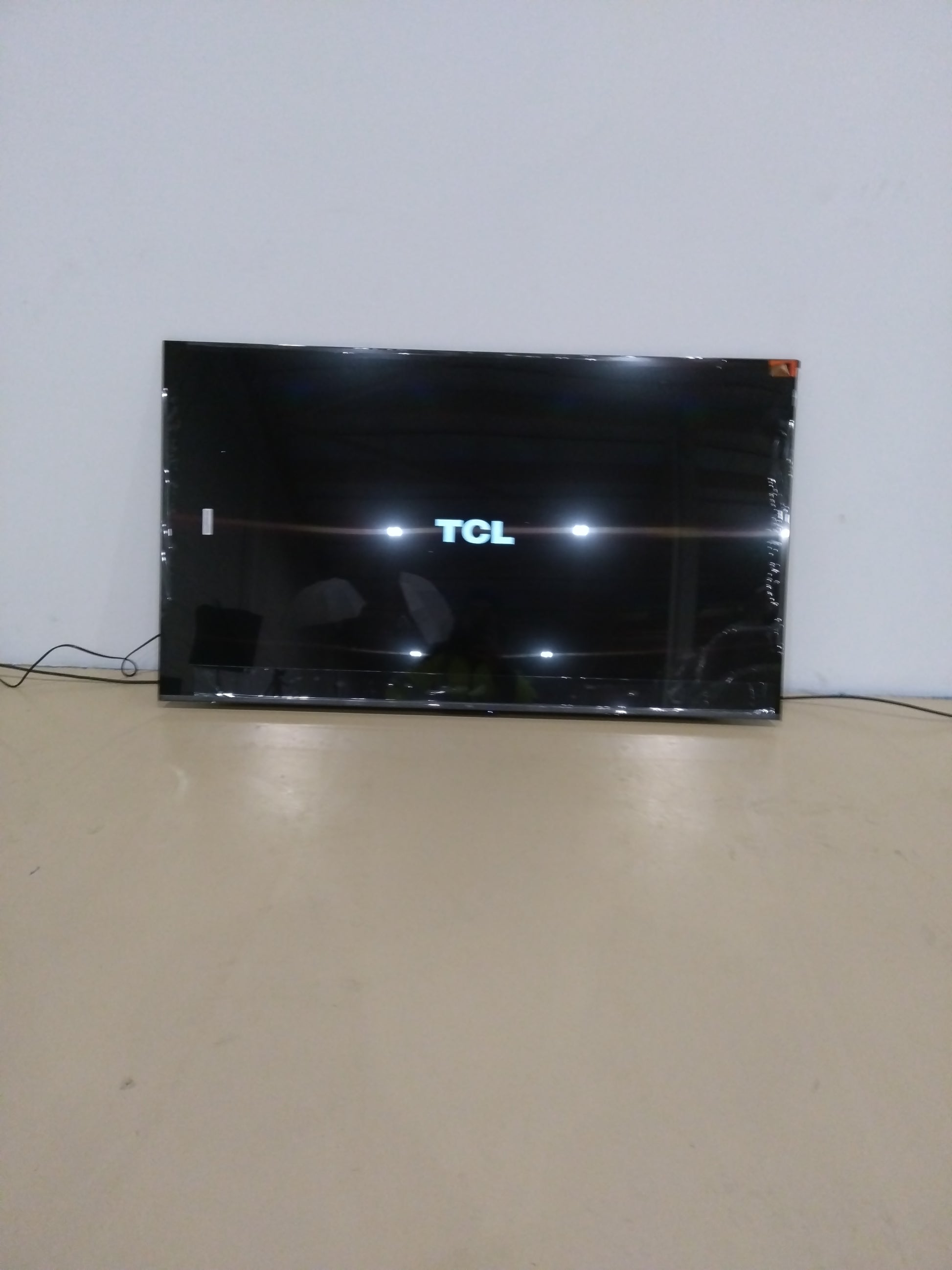 Téléviseur LED 55 pouces Reconditionné TCL 55P8K 139 cm (55")