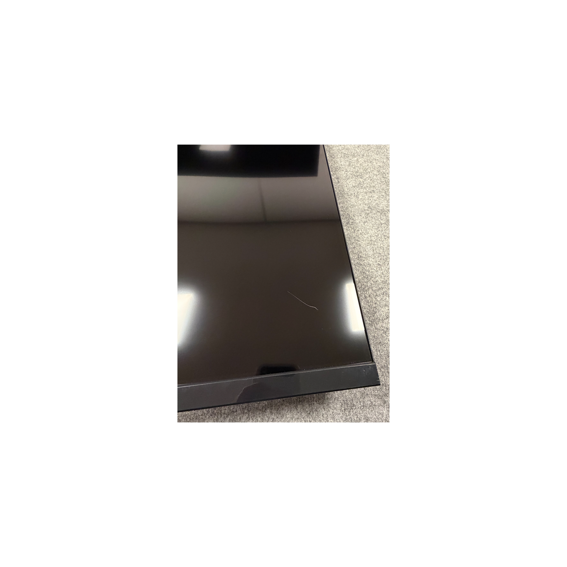 Téléviseur LED 55 pouces Reconditionné ESSENTIEL B 55QLED308 139 cm (55")