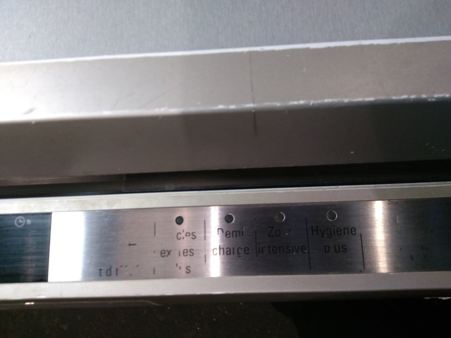 Lave-vaisselle Pose Libre 14 couverts Reconditionné SIEMENS SN26U891FF