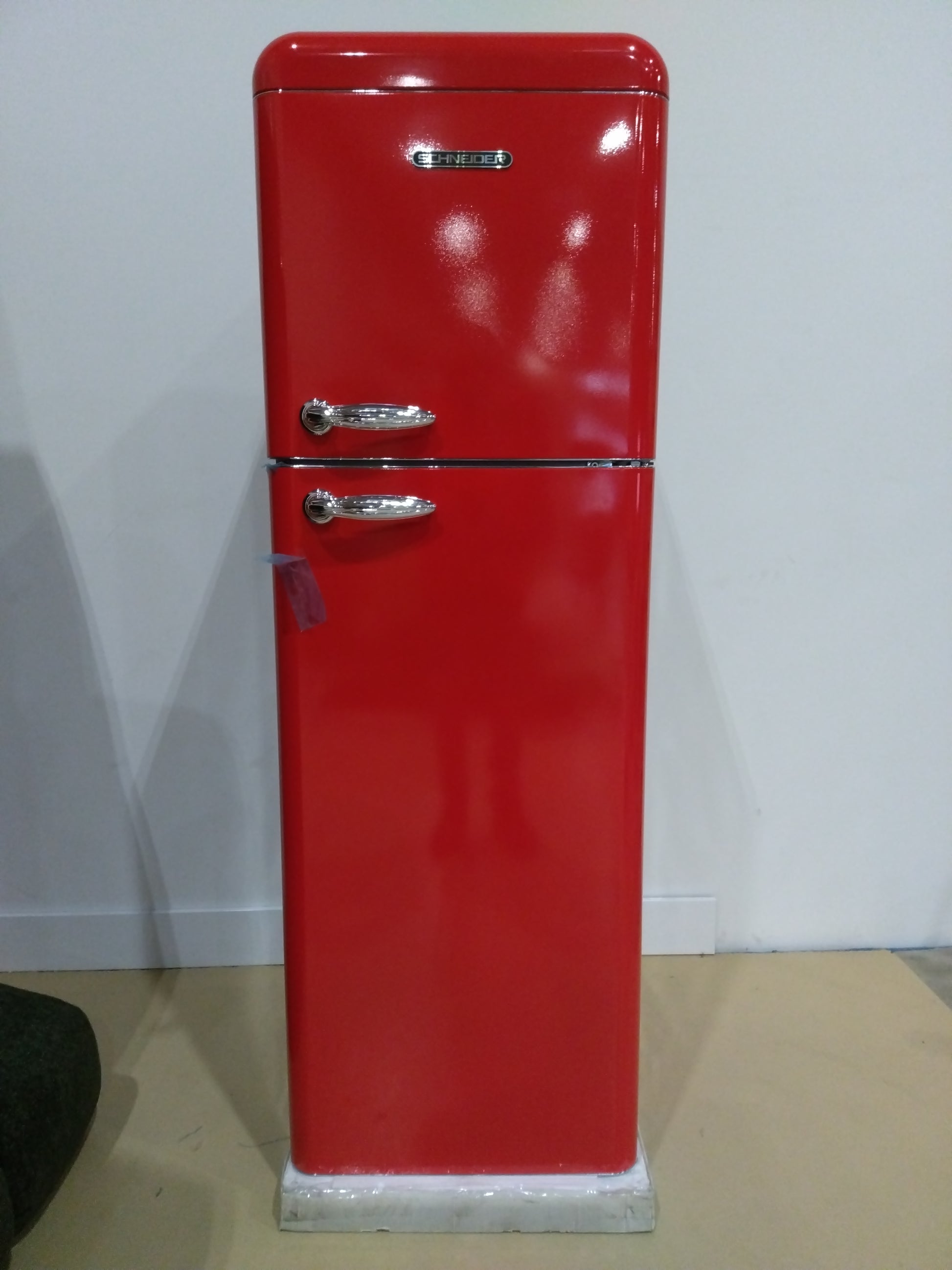 Réfrigérateur Avec Congélateur 227 L Reconditionné SCHNEIDER SCDD309VR