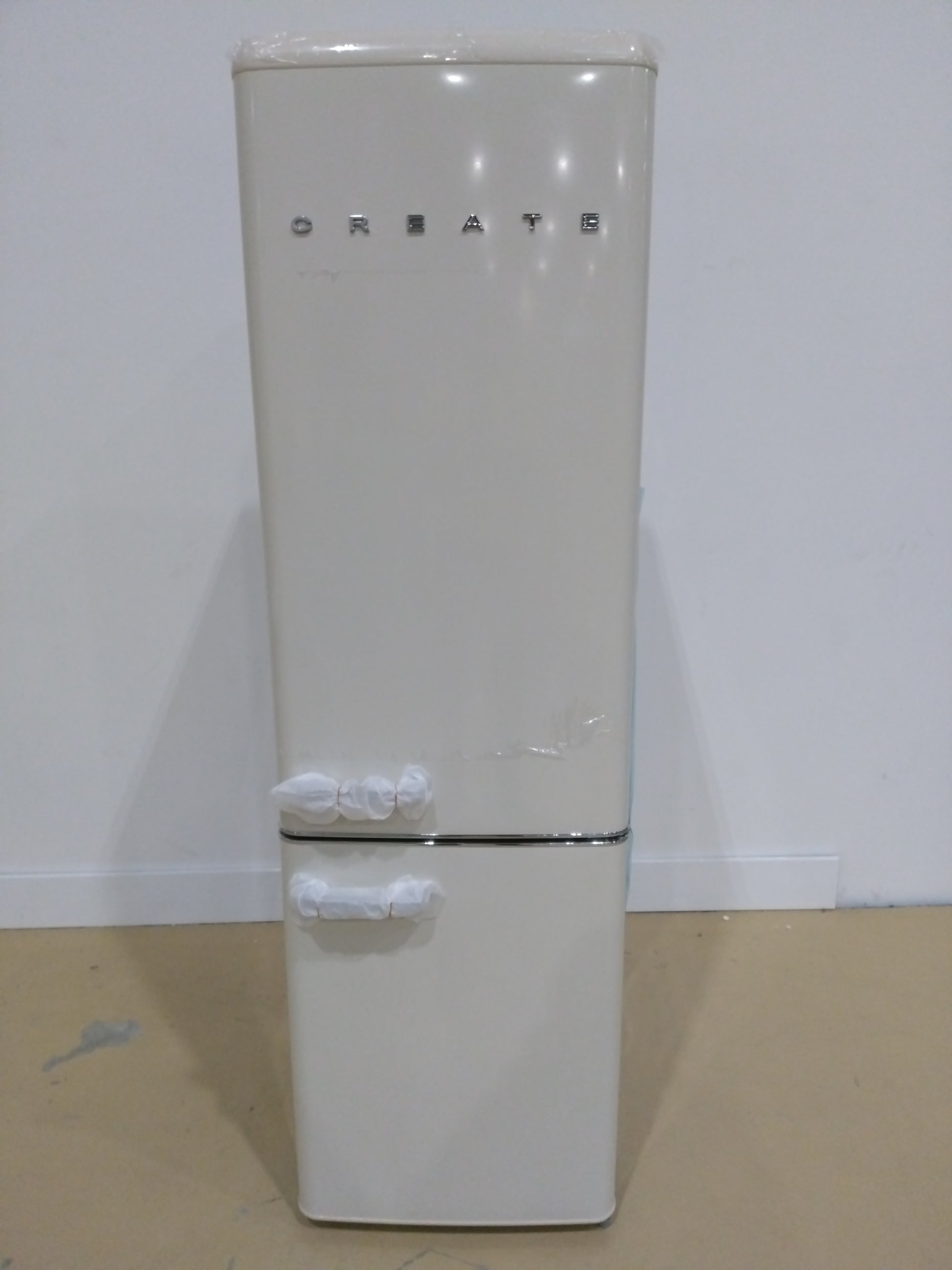 Réfrigérateur Avec Congélateur 181 L Reconditionné CREATE STYLANCE 244L