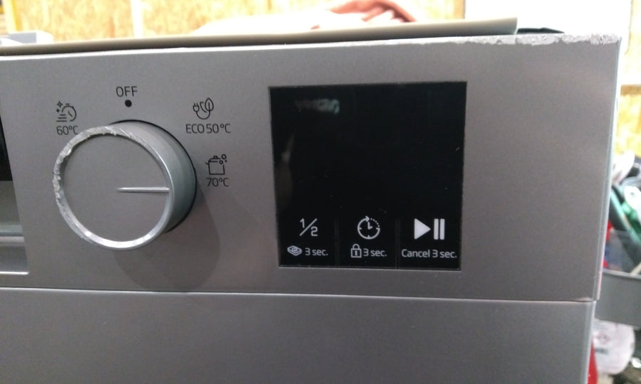 Lave-vaisselle Pose Libre 13 couverts Reconditionné BEKO LVV1347S