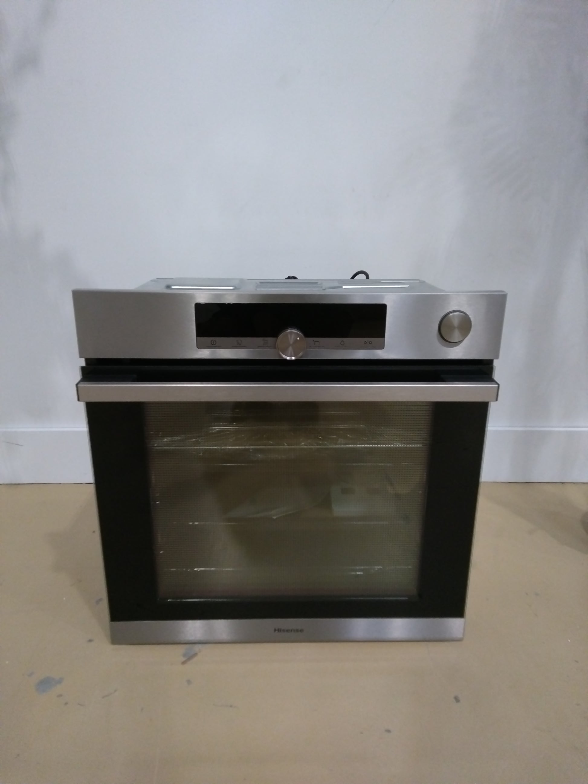 Four Chaleur Tournante 77 L Reconditionné HISENSE BSA66334PX