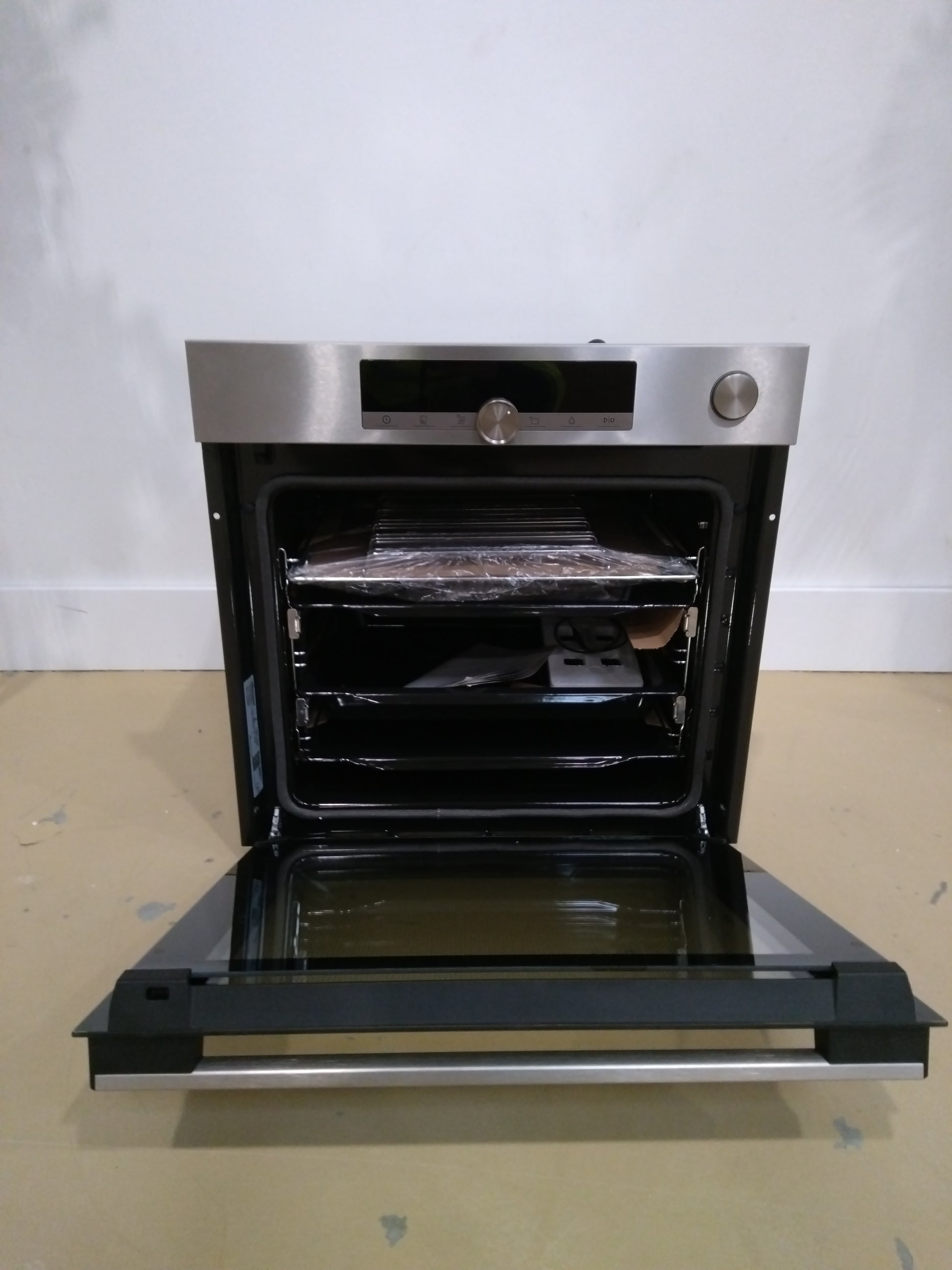 Four Chaleur Tournante 77 L Reconditionné HISENSE BSA66334PX