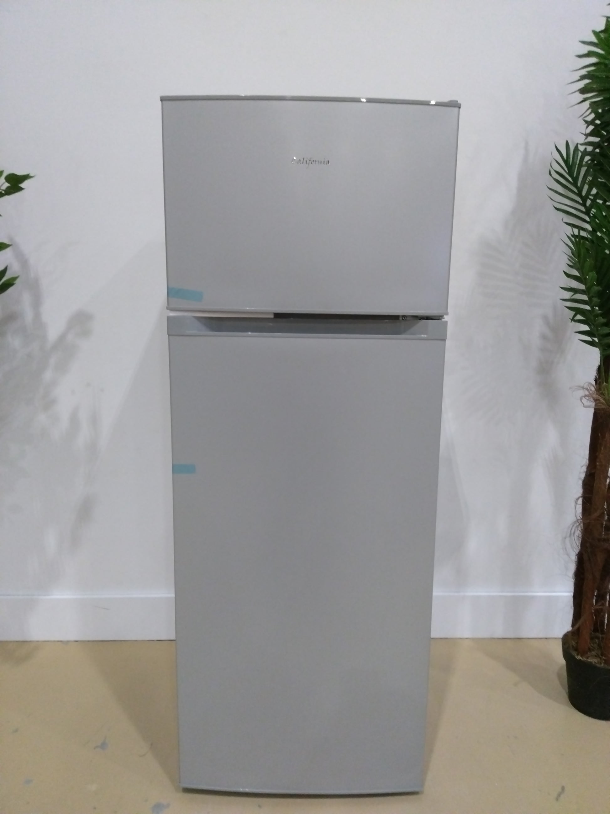 Réfrigérateur Avec Congélateur 206 L Reconditionné CALIFORNIA CRF206P2S