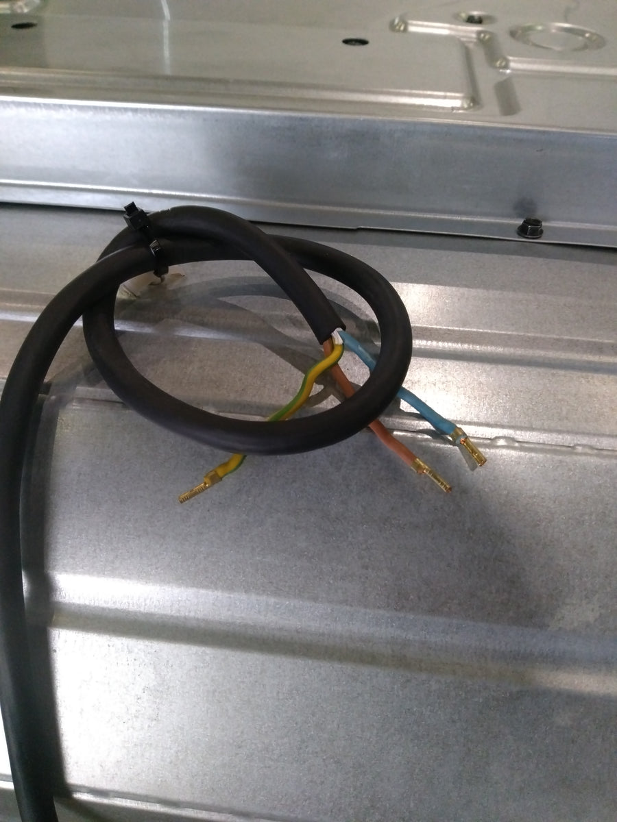 Four Chaleur Tournante Reconditionné WHIRLPOOL W7 OM4 4S1P BSS