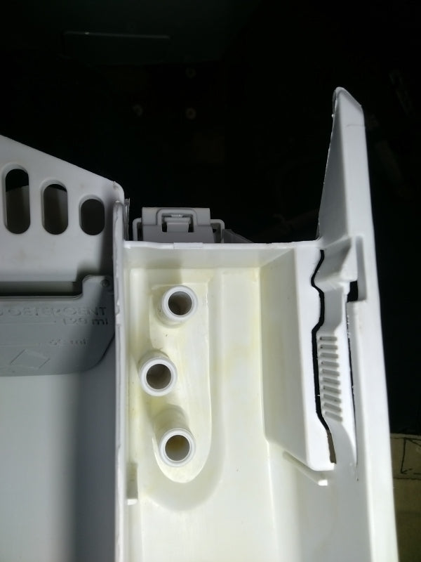 Lave-linge Hublot 8 kg Reconditionné ELECTROLUX EWF1284EOW