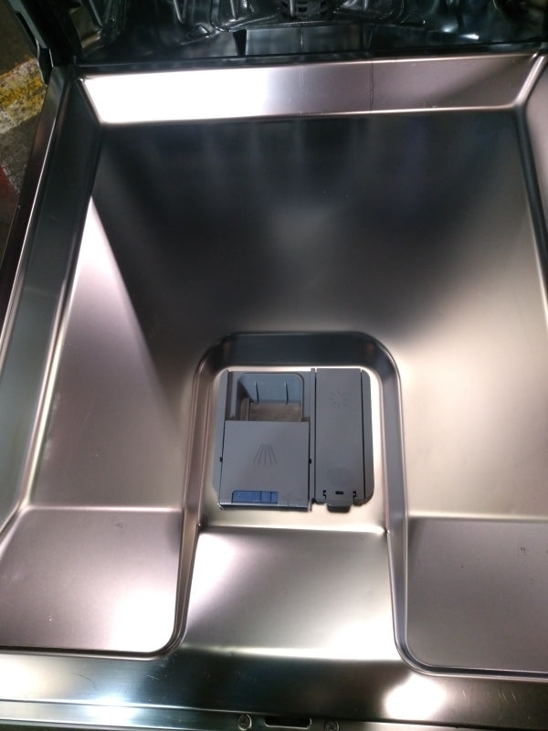 Lave-vaisselle Pose Libre 14 couverts Reconditionné BEKO DF19DN46X