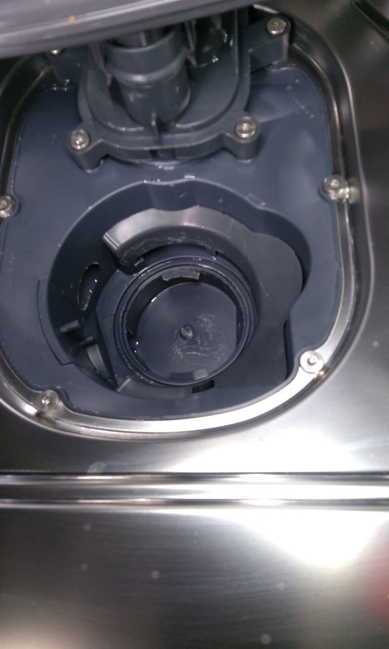 Lave-vaisselle Pose Libre 15 couverts Reconditionné CANDY CF5C0F0W