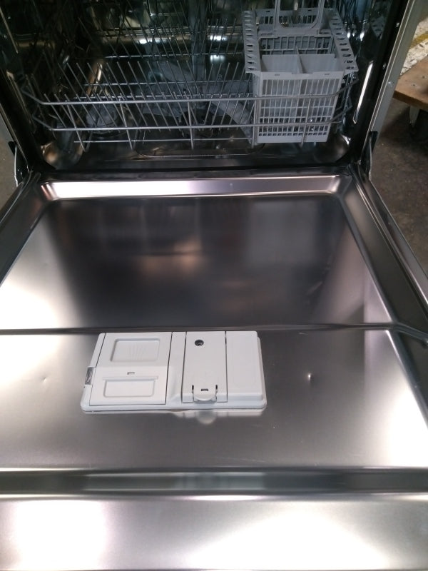 Lave-vaisselle Encastrable 14 couverts Reconditionné INDESIT D2IHL326