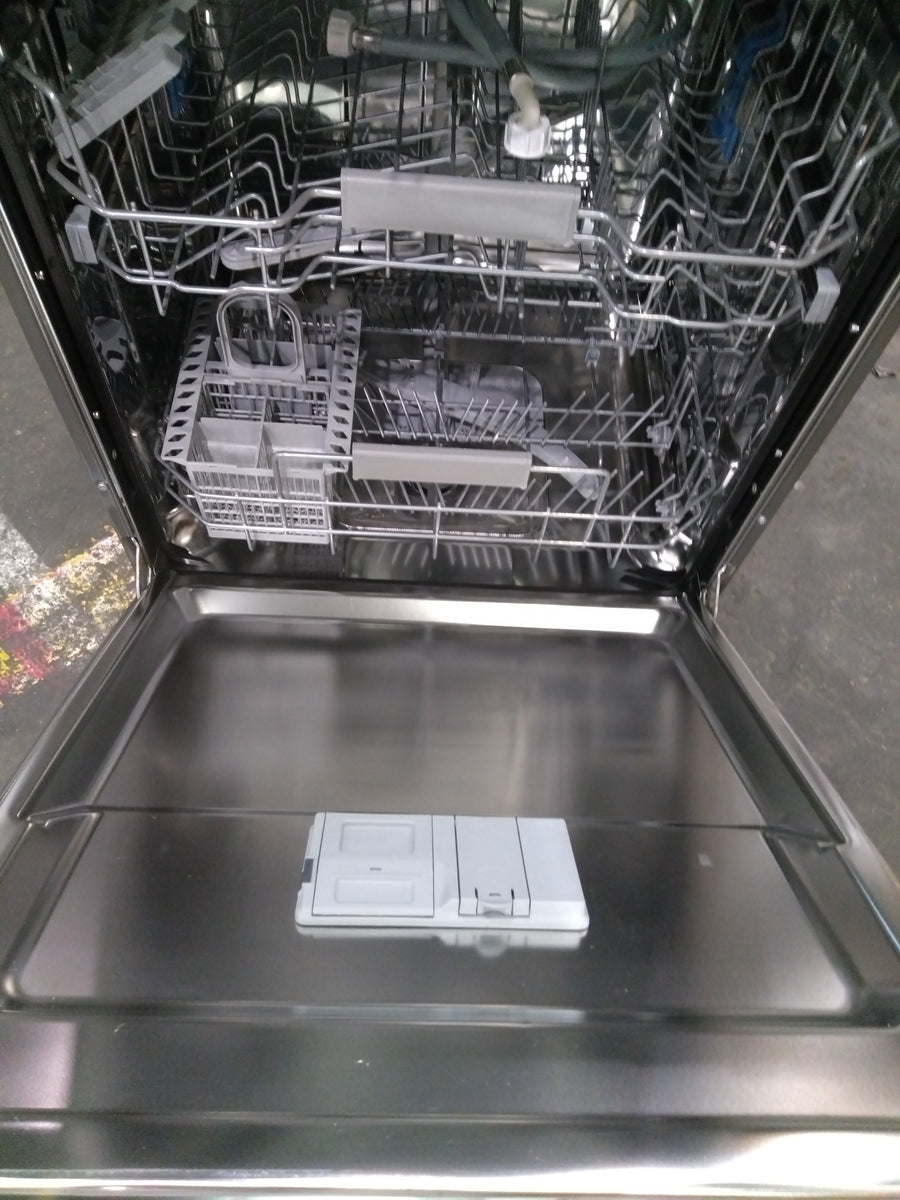 Lave-vaisselle Pose Libre 13 couverts Reconditionné INDESIT DFC2B+16S