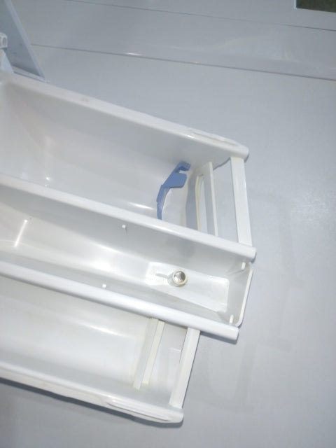 Lave-linge Hublot 7 kg Reconditionné BEKO WUV72221BW