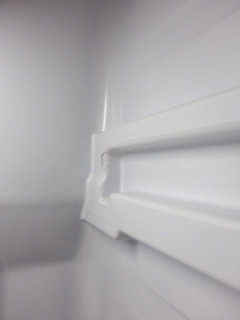 Congélateur Armoire 204 Litres Reconditionné THOMSON THFZ206NFWH