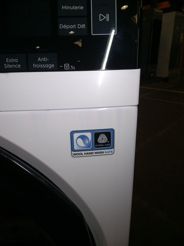 Seche-linge Pompe à Chaleur 9 kg Reconditionné ELECTROLUX EW8H5759SD