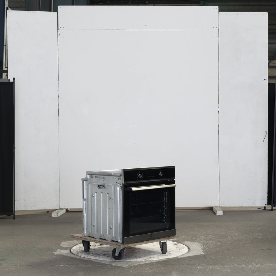 Four Chaleur Tournante 72 L Reconditionné ELECTROLUX EOF6P46VX0