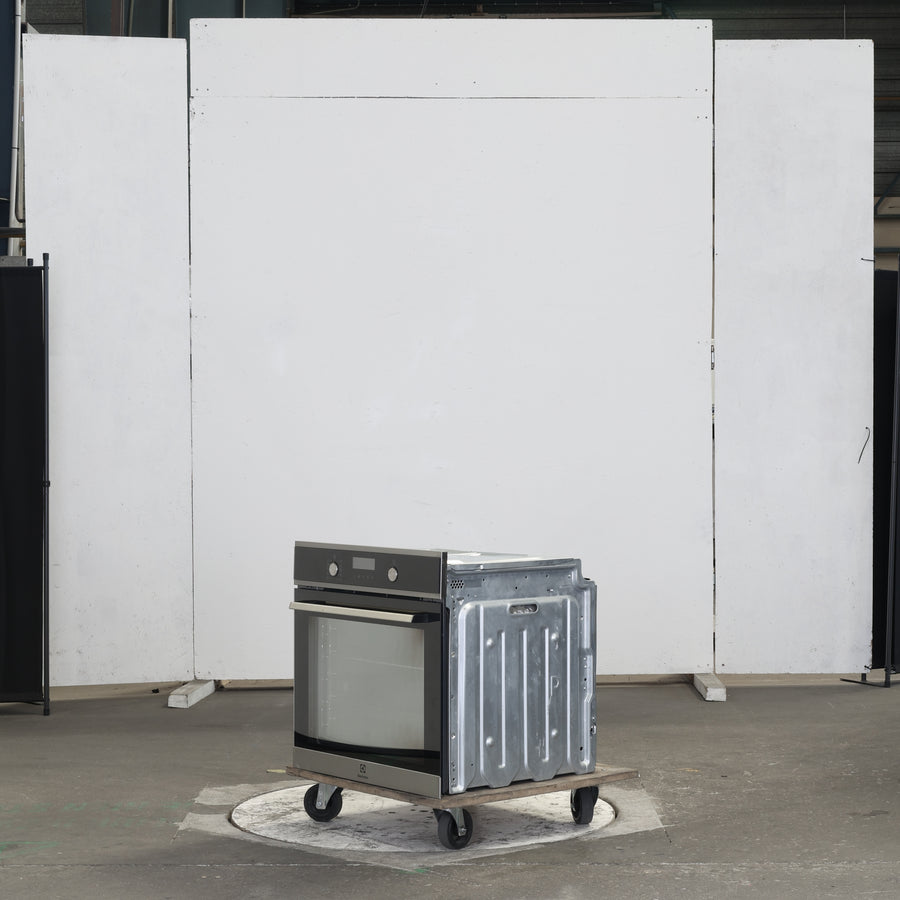 Four Chaleur Tournante 72 L Reconditionné ELECTROLUX EOF6P46VX0