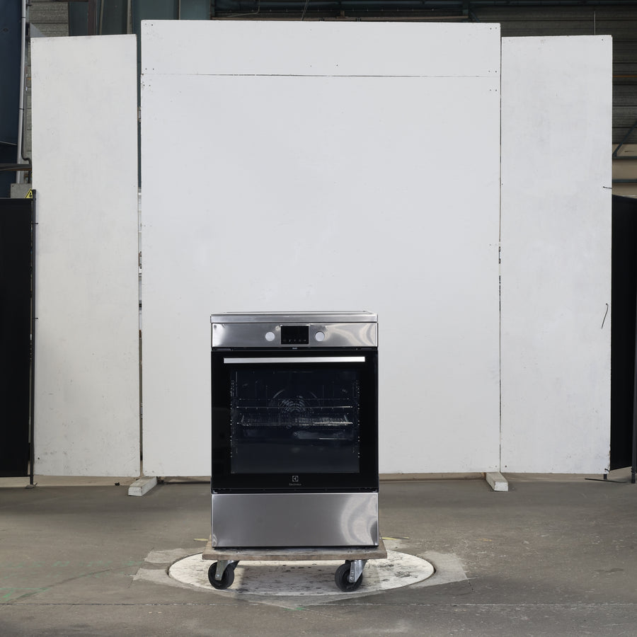 Cuisinière à Induction 73 L Reconditionné ELECTROLUX EKI64899BX