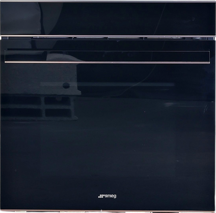 Four Chaleur Tournante 68 L Reconditionné SMEG SO6606APNR