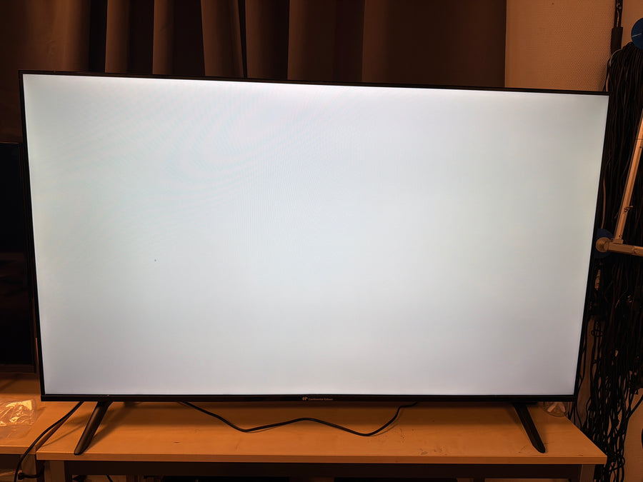 Téléviseur LED 55 pouces Reconditionné CONTINENTAL-EDISON CELED55SV2UD25B6