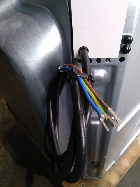 Four Chaleur Tournante 71 L Reconditionné INDESIT IFW5848CIX