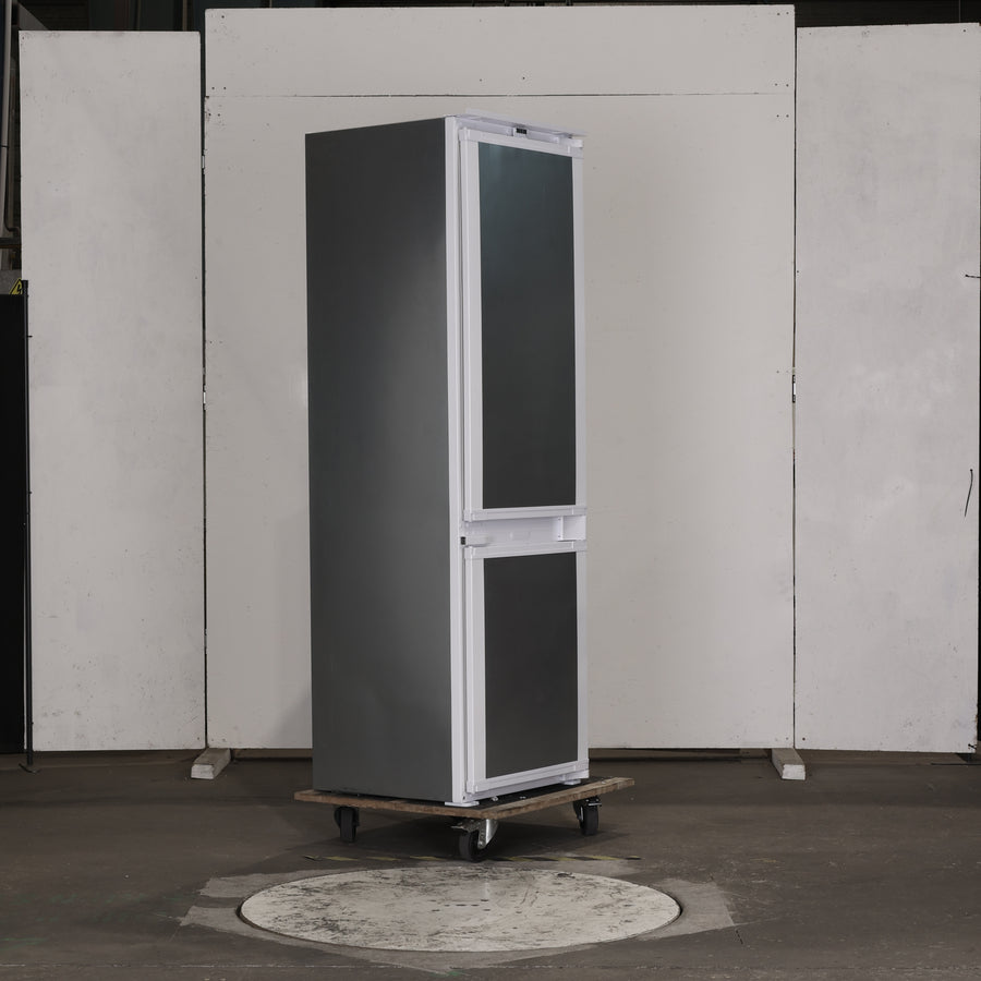 Réfrigérateur Encastrable 270 Litres Reconditionné BEKO B7BCNA295HS1