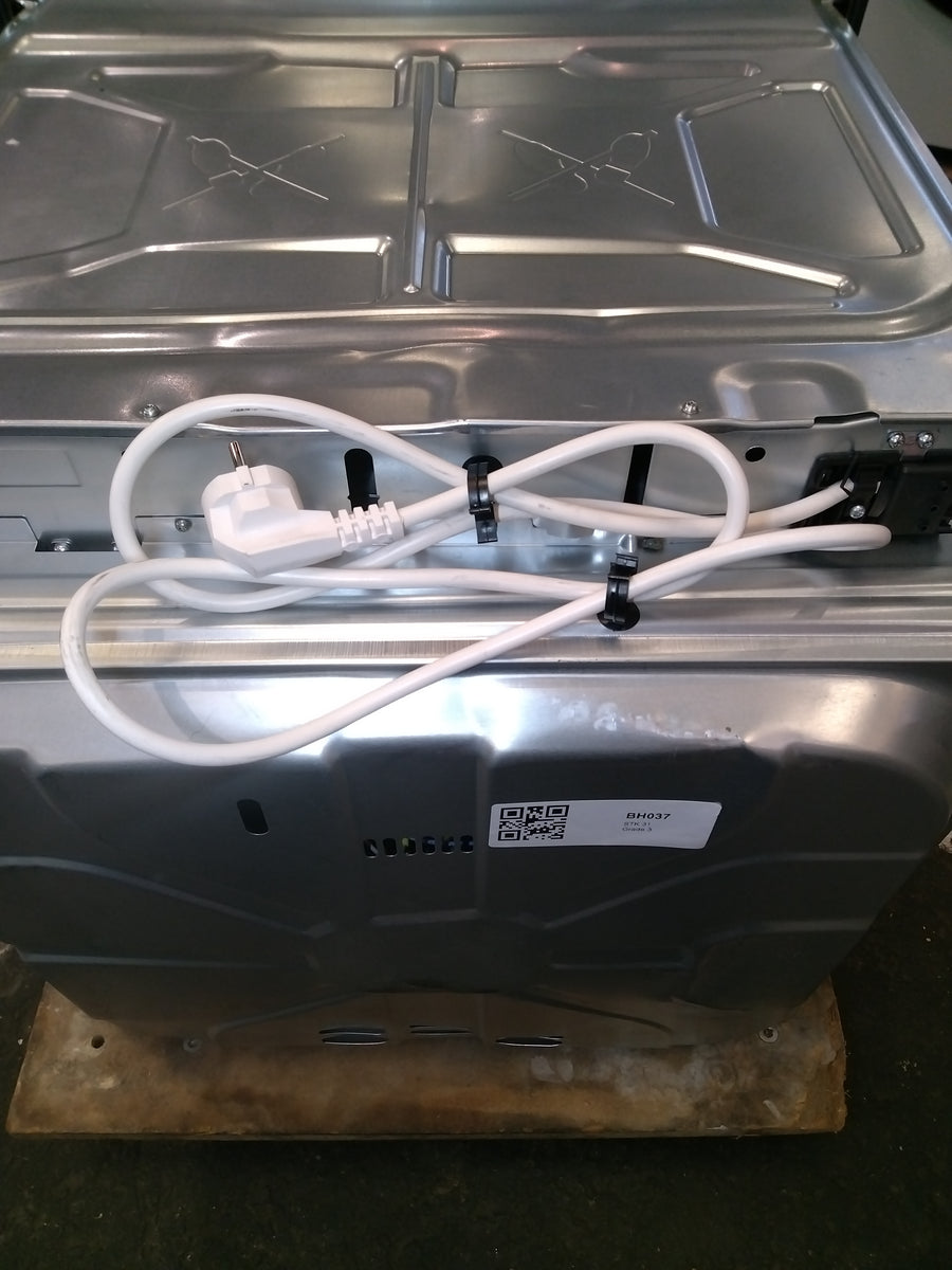 Four Chaleur Tournante 72 L Reconditionné AEG TR7PB731ST