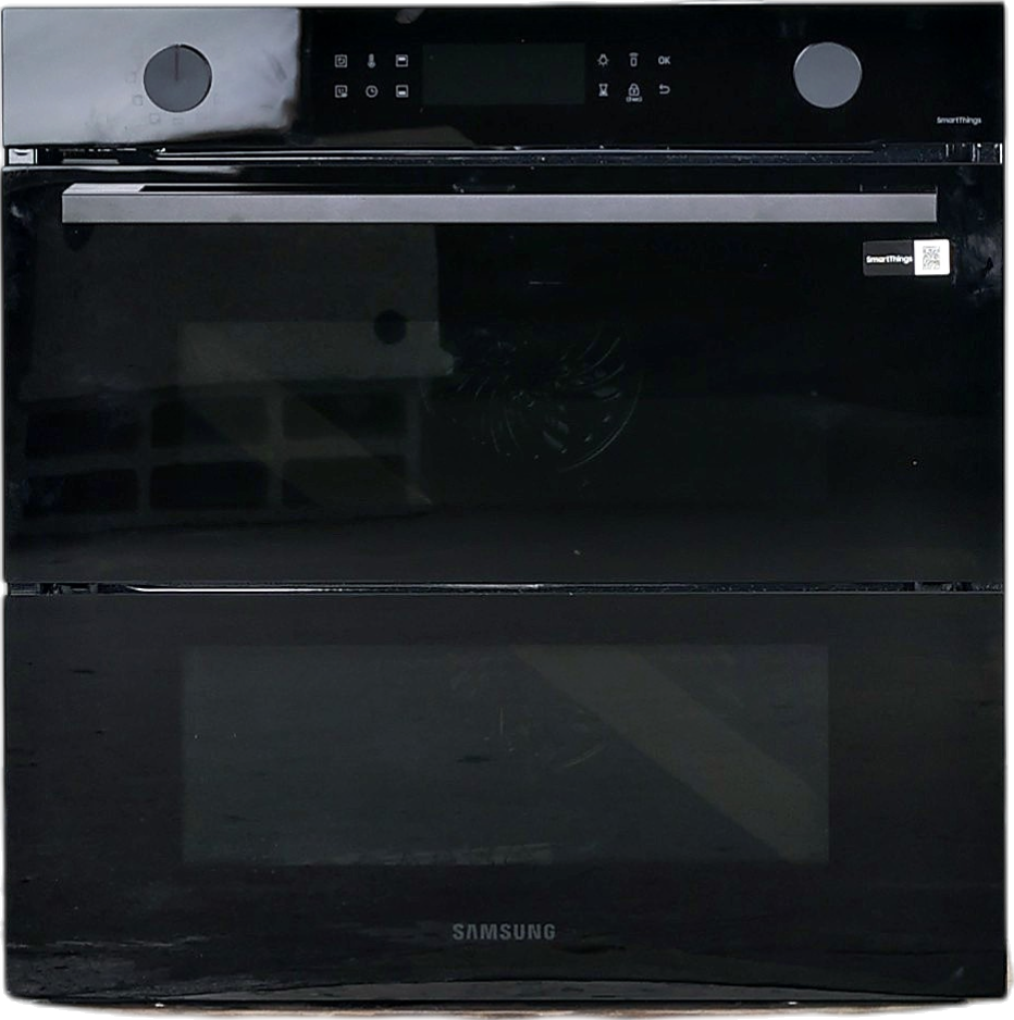 Four Chaleur Tournante 76 L Reconditionné SAMSUNG NV7B4550VAK