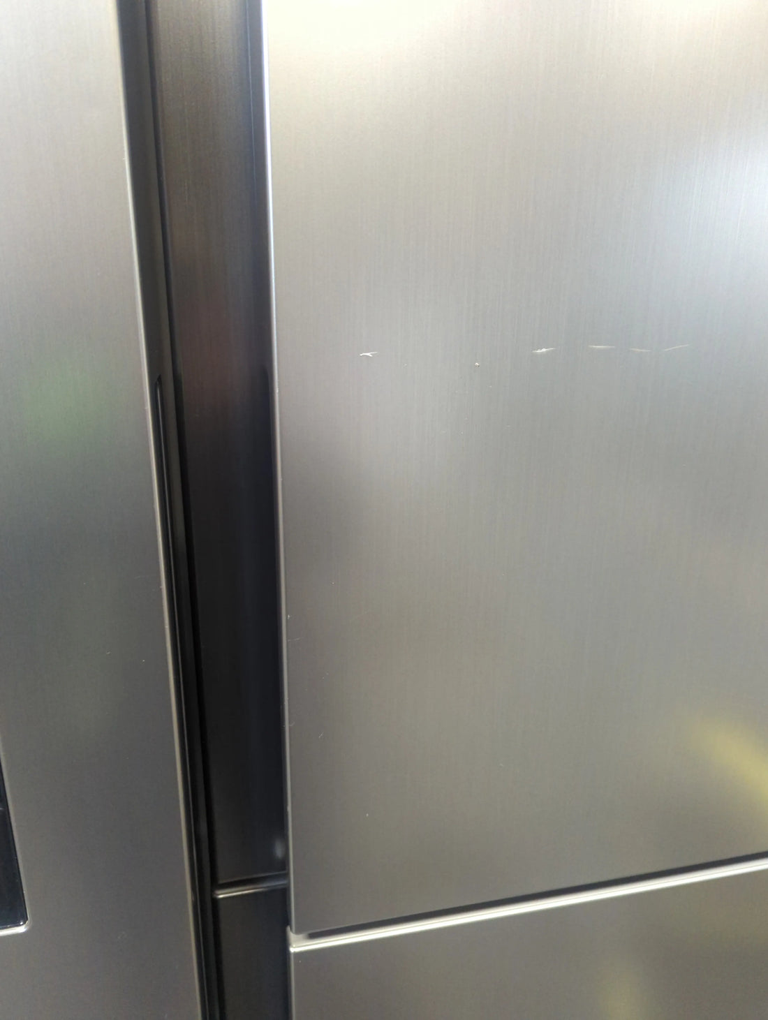 Réfrigérateur Multi-Portes 608 L Reconditionné SAMSUNG RS68N8651S9 : détails