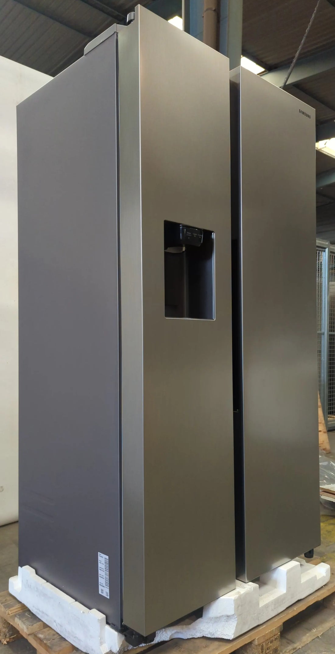 Réfrigérateur Américain 634 L Reconditionné SAMSUNG RS68A8840S9 : détails