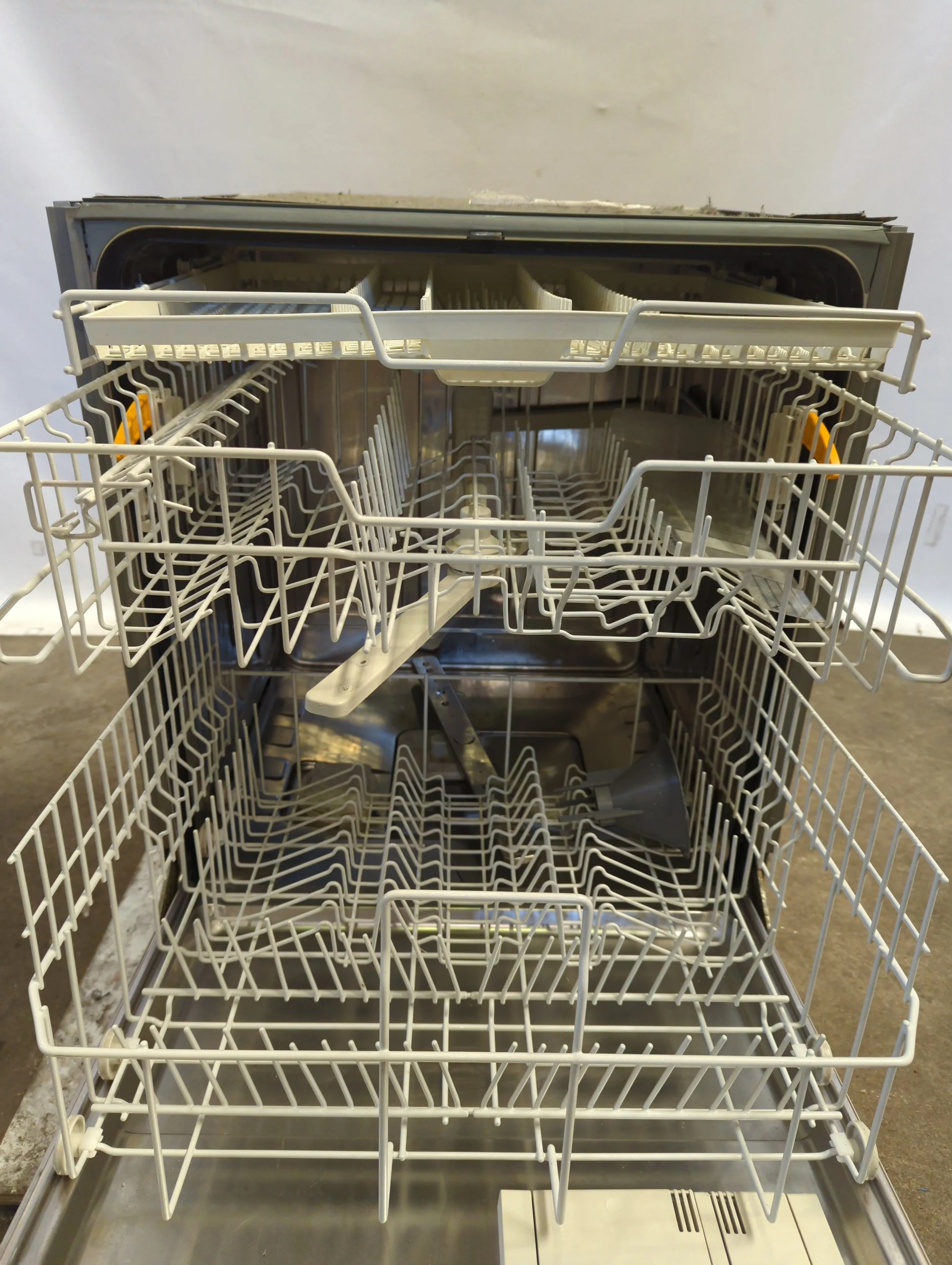 Lave-Vaisselle Encastrable 14 Cvts Reconditionné MIELE G 4370 SCVI : détails