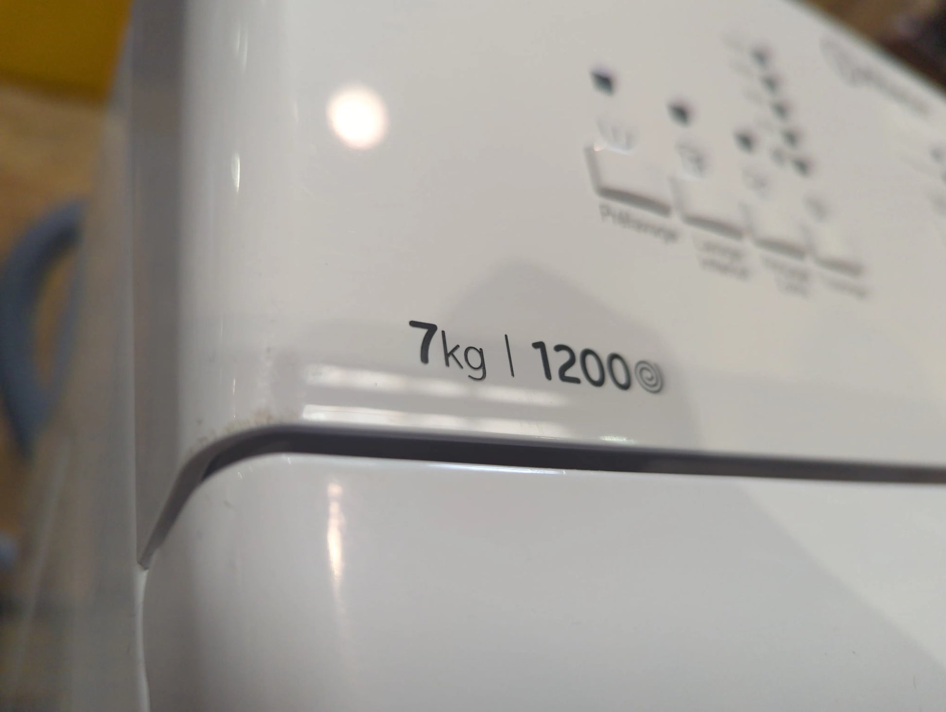 Lave-Linge Top 7 kg Reconditionné INDESIT BTWL7220FR/N : détails