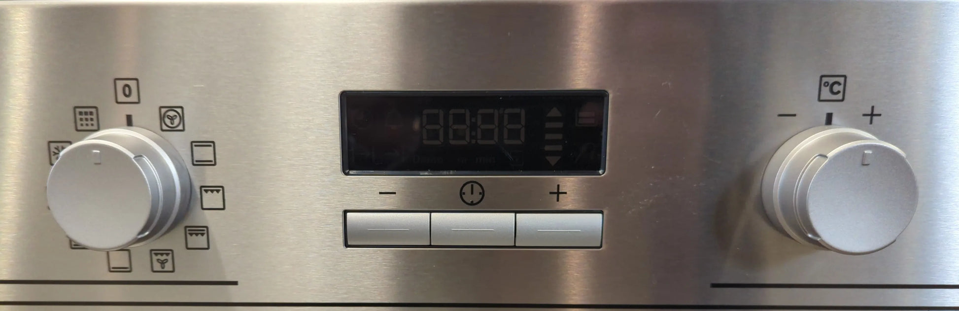 Four Chaleur Tournante 57 L Reconditionné ELECTROLUX EZC3400DOX