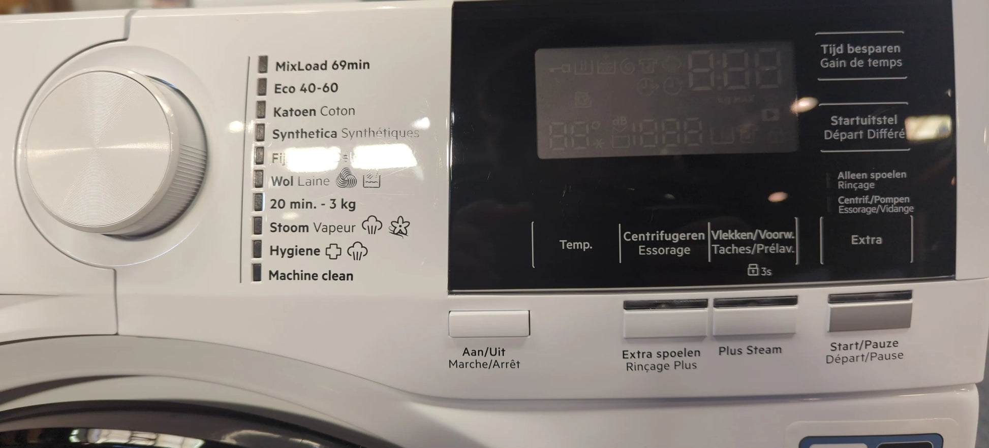 Lave-Linge Hublot 8 kg Reconditionné AEG LR73R864