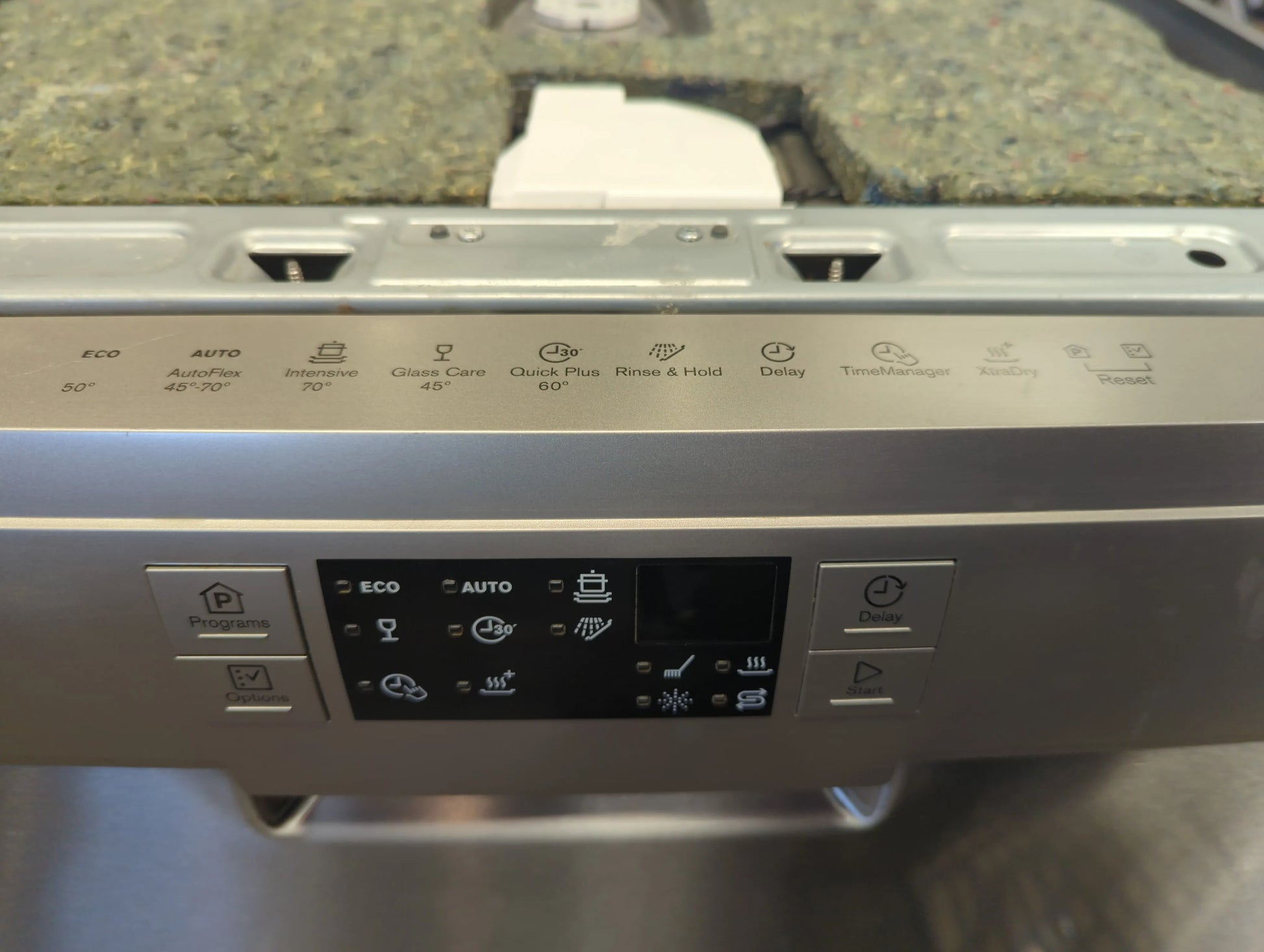 Lave-Vaisselle Pose Libre 14 Cvts Reconditionné ELECTROLUX ESF9516LOX