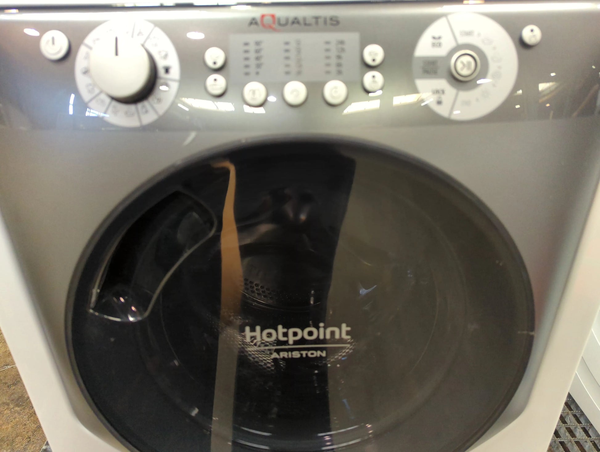 Lave-Linge Sechant 9 kg Reconditionné HOTPOINT AQD970L 49 EU