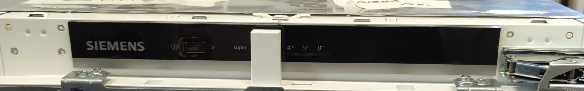 Réfrigérateur Encastrable 165 L Reconditionné SIEMENS KI31RVFE0