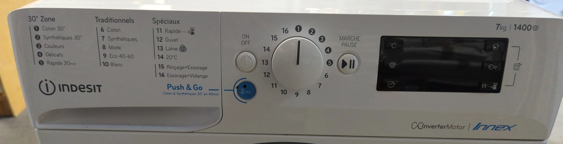 Lave-Linge Hublot 7 kg Reconditionné INDESIT BWE71484XWFRN