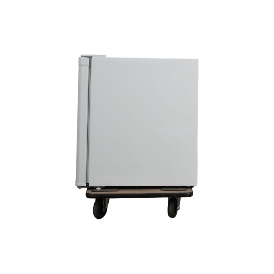 Réfrigérateur Compact 41 L Reconditionné DOMO DO906K/03 : vue du côté droit