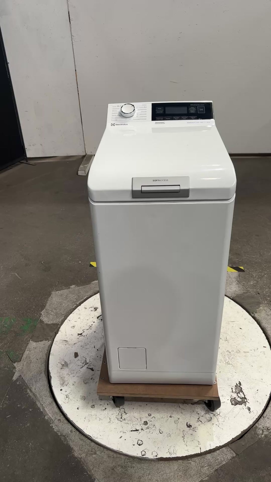 Lave-linge Top 6 kg Reconditionné ELECTROLUX EW8T3376HL