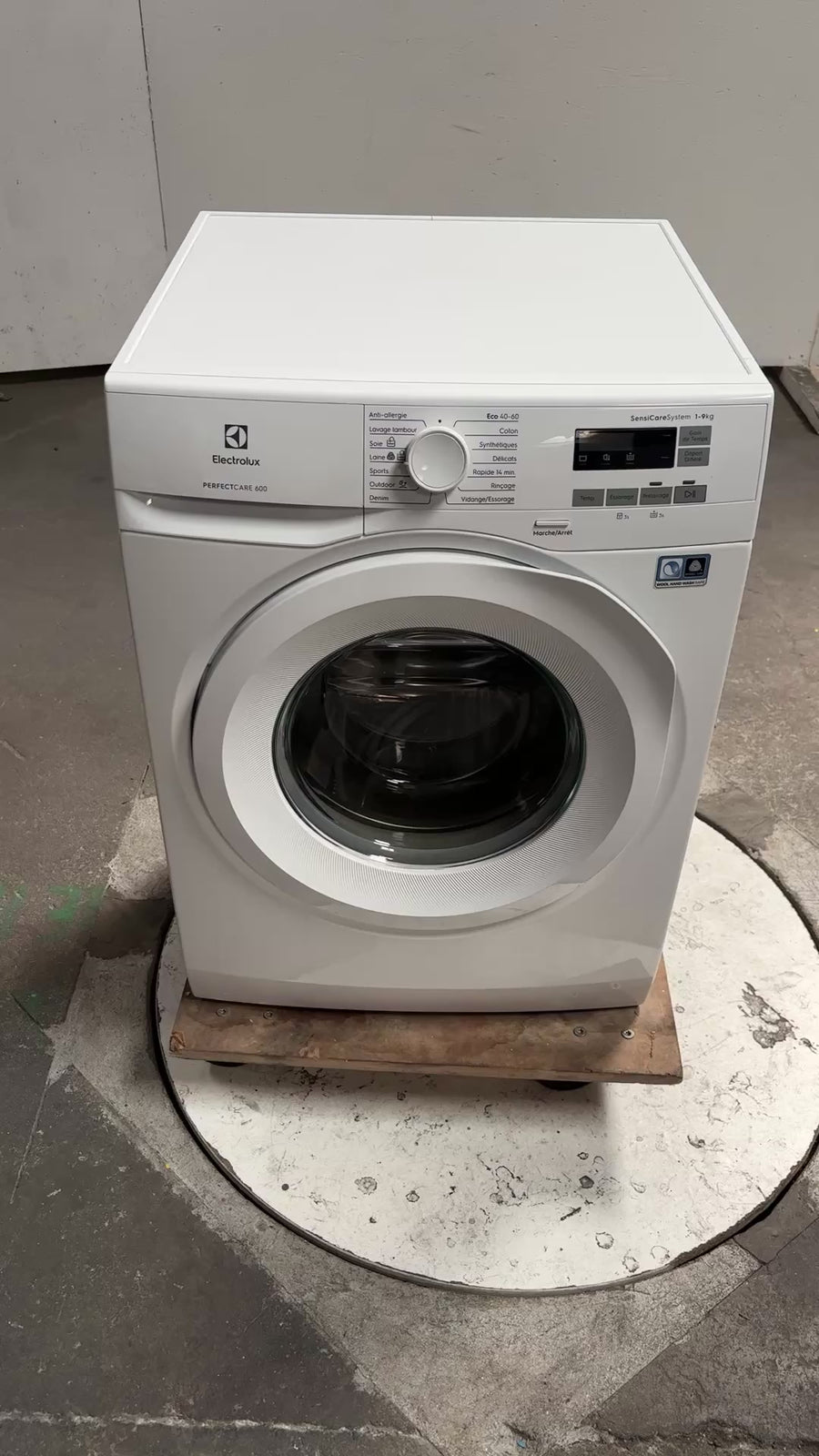 Lave-linge Hublot 9 kg Reconditionné ELECTROLUX EW6F5712WS