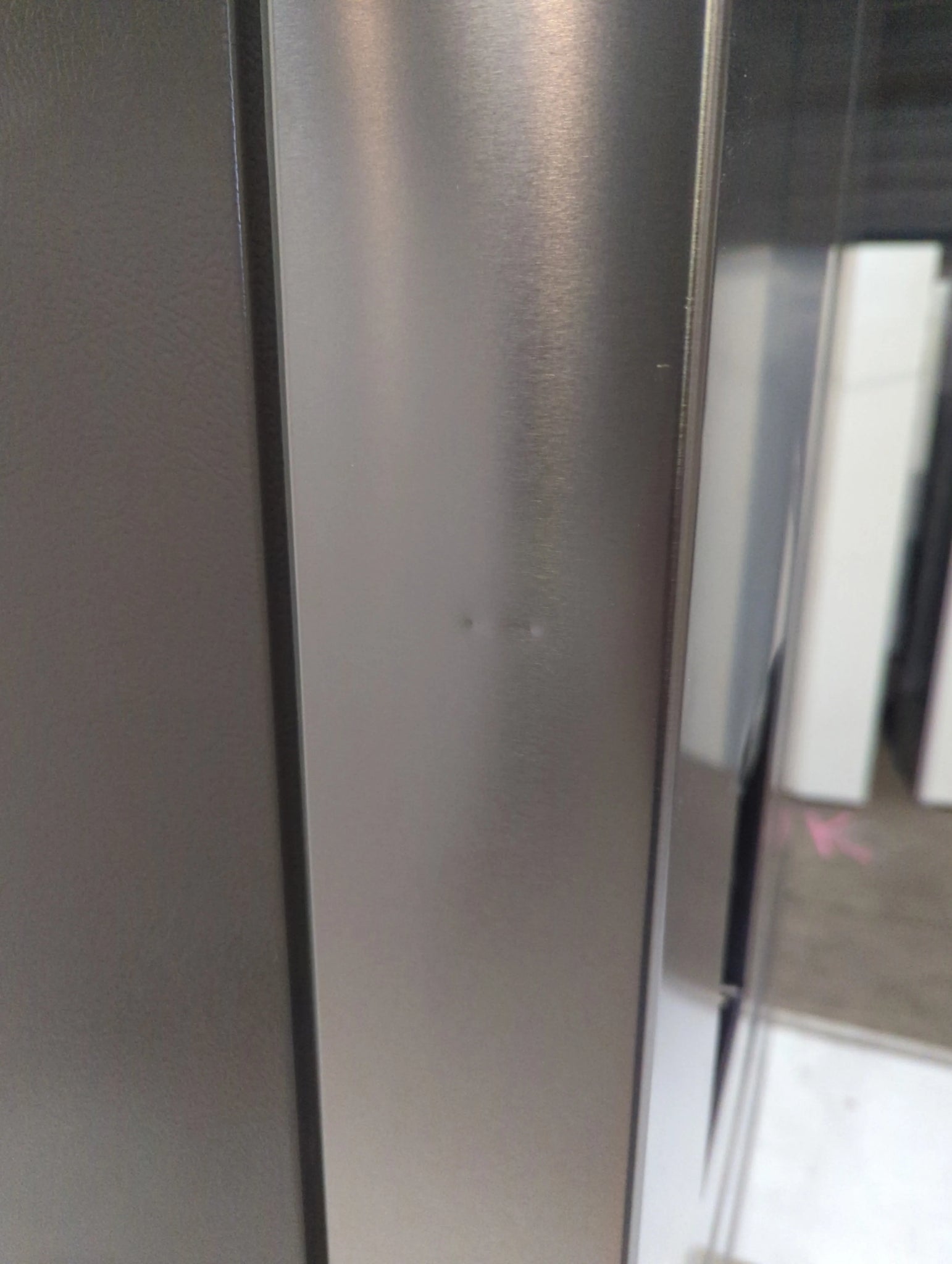 Réfrigérateur Multi-Portes 367 L Reconditionné HISENSE FMN530WFI : détails
