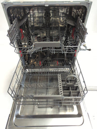 Lave-Vaisselle Encastrable 14 Cvts Reconditionné WHIRLPOOL WKBC3C24PX : vue de l'intérieur