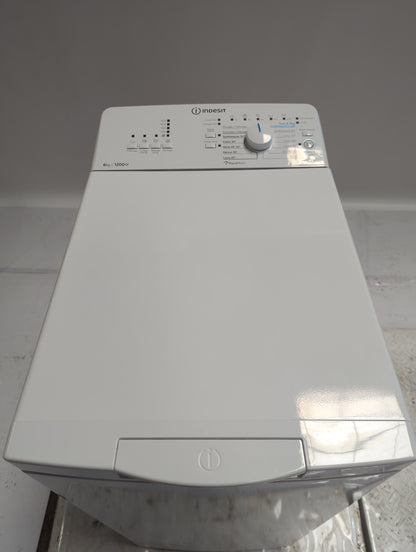 Lave-Linge Top 6 kg Reconditionné INDESIT BTWL6240FR/N : vue du haut ouverture et commandes